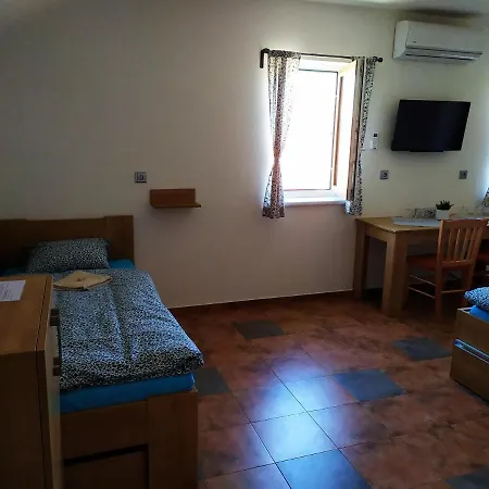 Gasthof Sklep Lada 3*